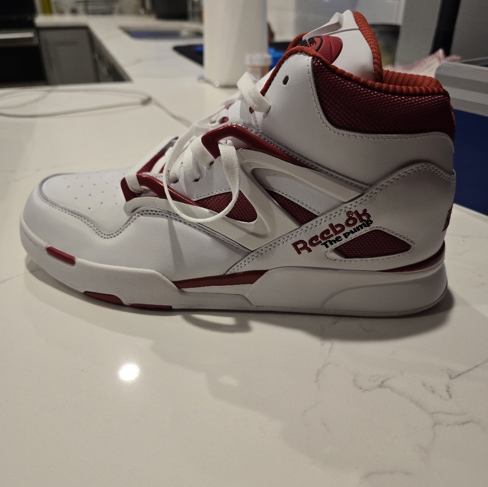 Reebok Pump Red Mens 11 New